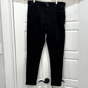 LuLaRoe denim skinny jeans size 32. EUC